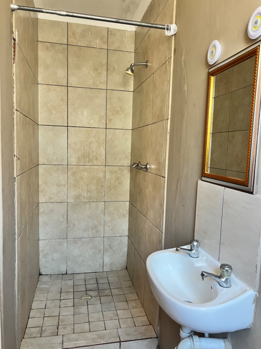 1 Bedroom Property for Sale in Sunset Glen Western Cape